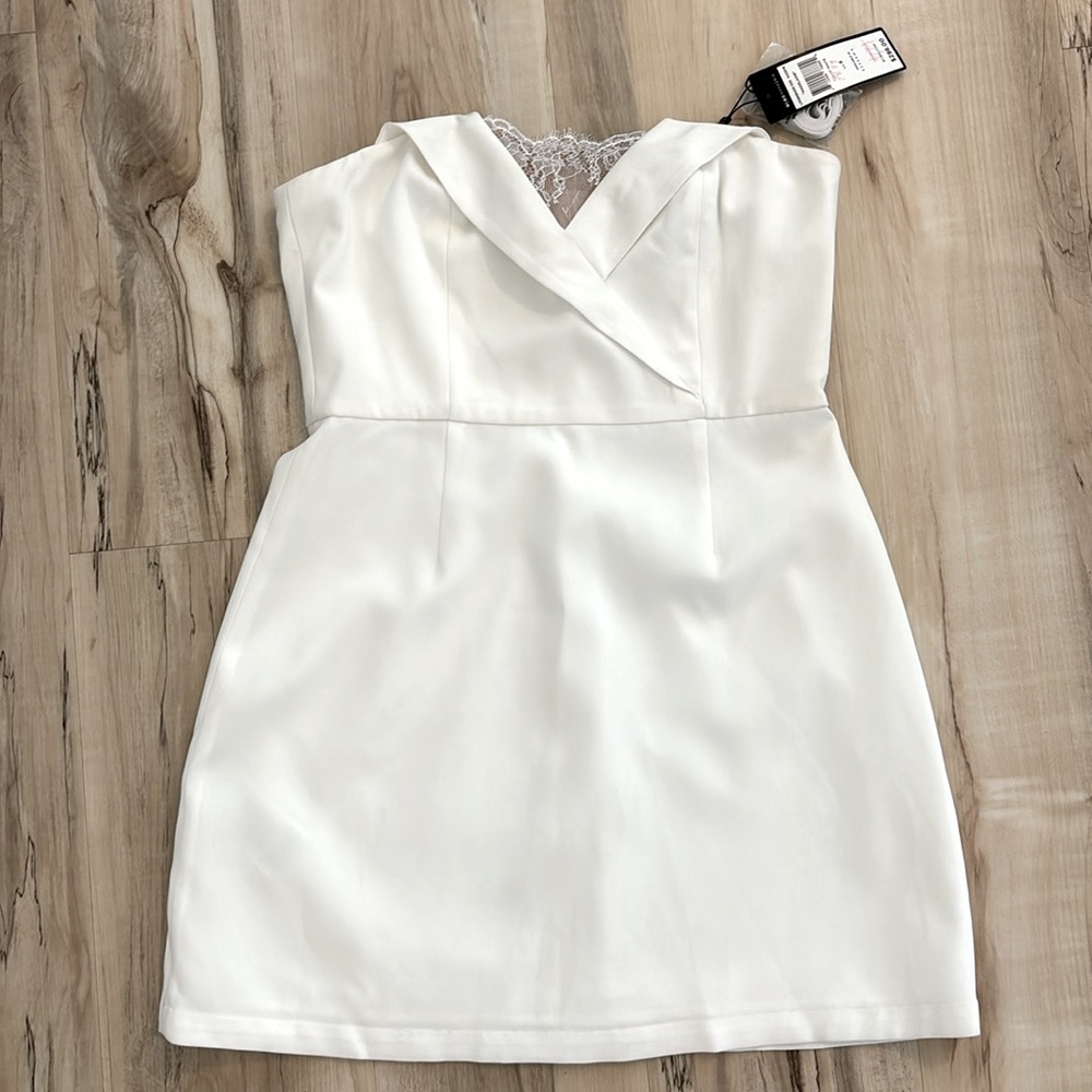 NWT BCBG MaxAzria strapless Dress (comes with additional straps)